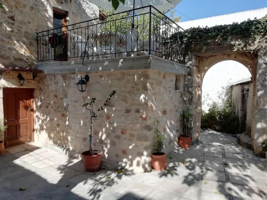 Villa Sofita With Tzakouzi Maroulás Exteriér fotografie